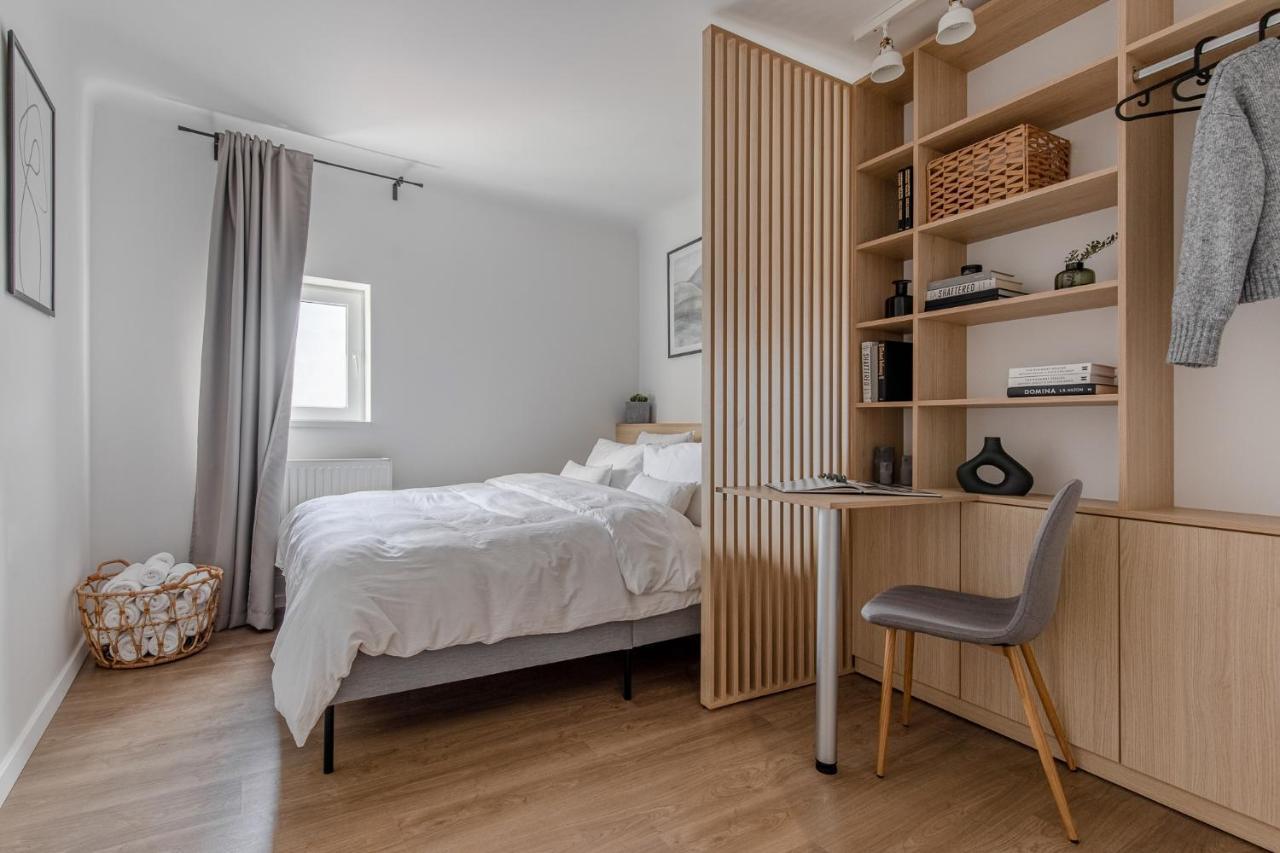 Little Attic By Citylife Suites بوخارست المظهر الخارجي الصورة